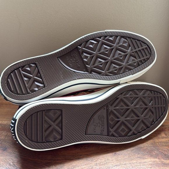 Converse X LAIKA Coraline Sneakers - Picture 8 of 10